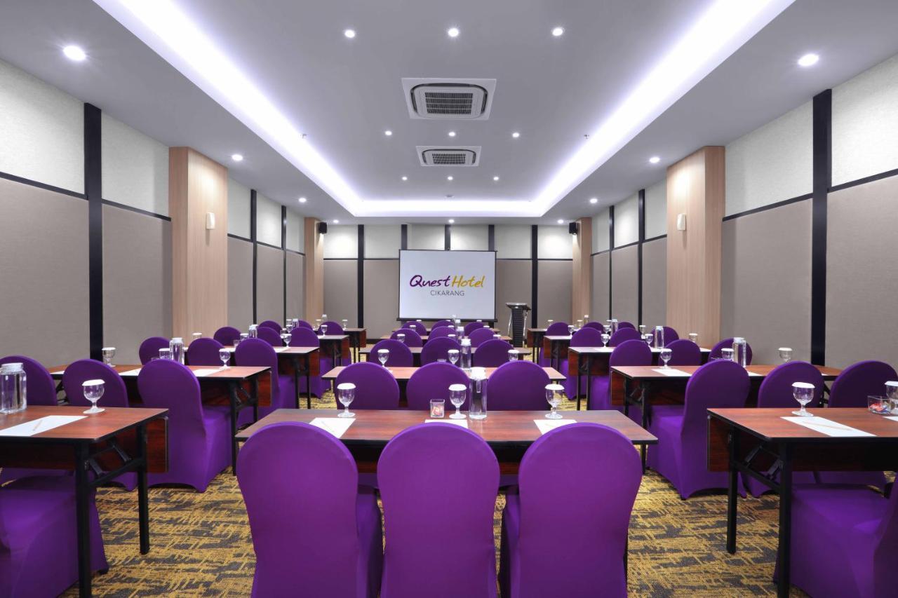 Quest Prime Cikarang By Aston Hotel Bekasi Ngoại thất bức ảnh